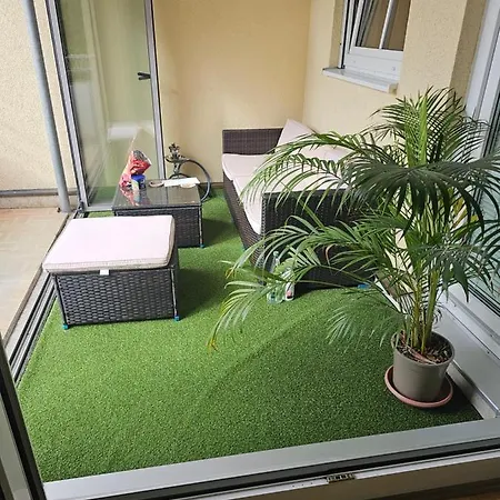Privat Zimmer In 2 Zimmer Wohnung